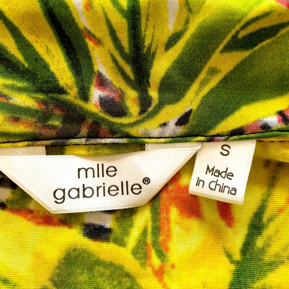 MLLE GABRIELLE🌴FLORAL PRINT🌴 STRETCHY BODYCON SUMMER DRESS SIZE SMALL 🌟NWT🌟 - Picture 9 of 14